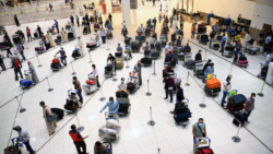 حقيقة الغاء اقامات المصريين في الامارات: التفاصيل والضوابط