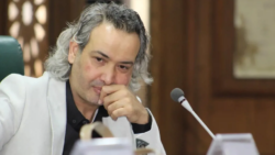 من هو الدكتور خليل الزيود؟ السيرة والتخصص وتفاصيل الجدل الأخير